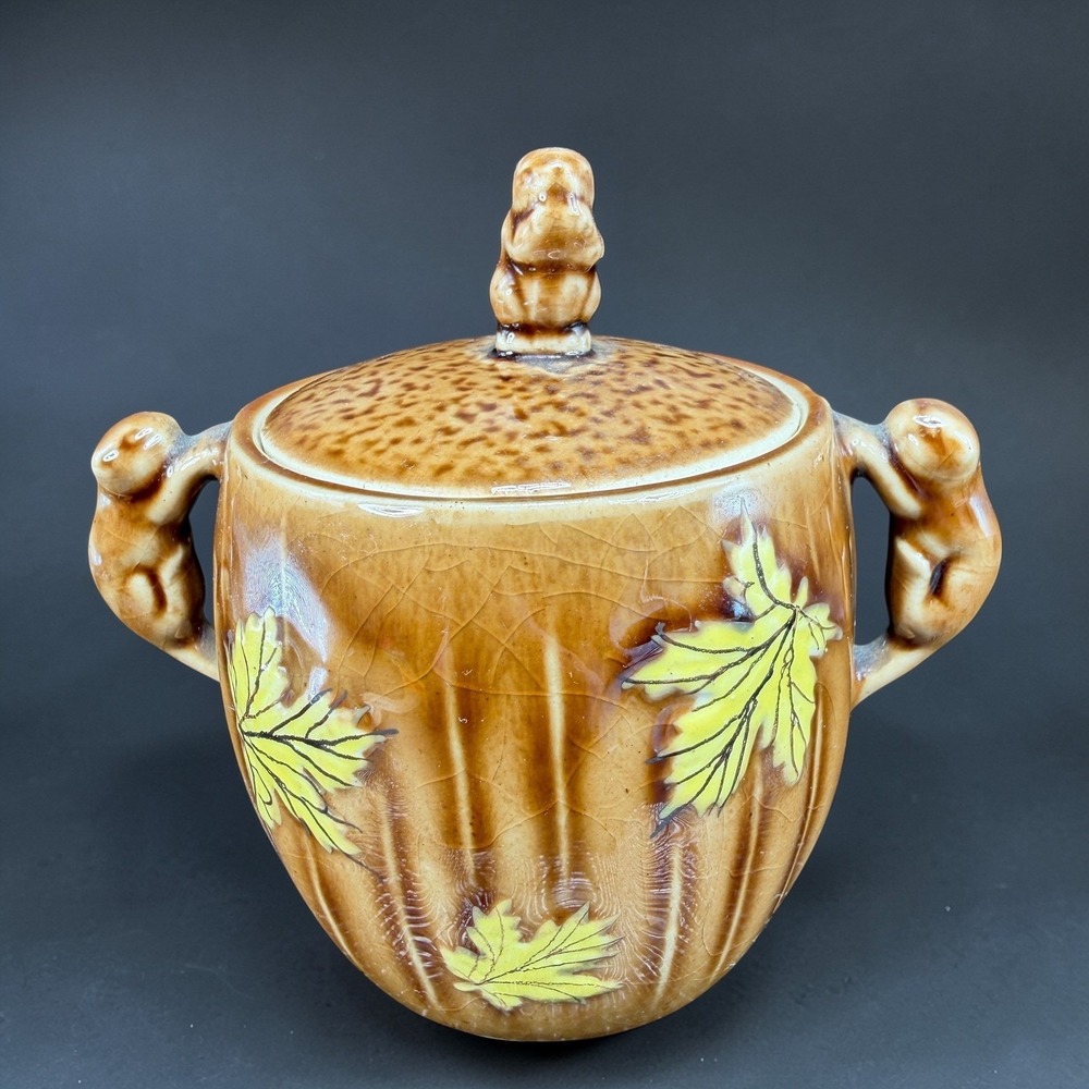 Vintage Shafford‎ 1951 Squirrel Maple Leaf Ceramic Sugar Bowl with Lid Brown VTG